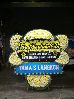 Papan Bunga Duka di Wonolopo